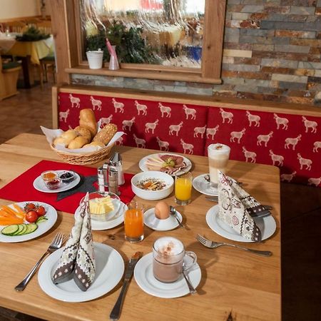 Hotel & Appartement Auerhahn Obertauern Eksteriør billede