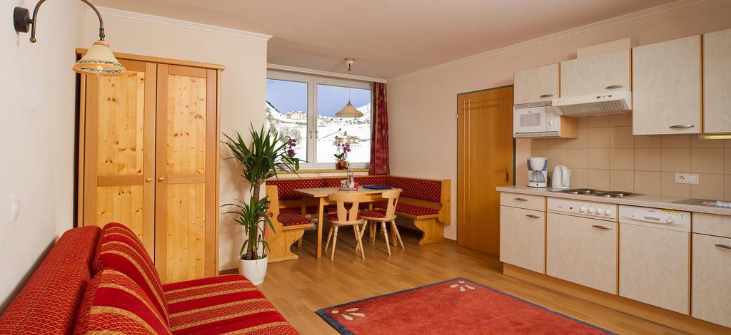 Hotel & Appartement Auerhahn Obertauern Eksteriør billede