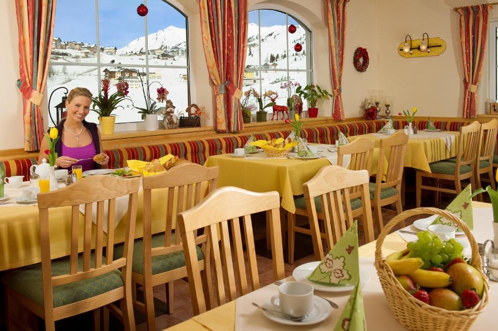 Hotel & Appartement Auerhahn Obertauern Værelse billede