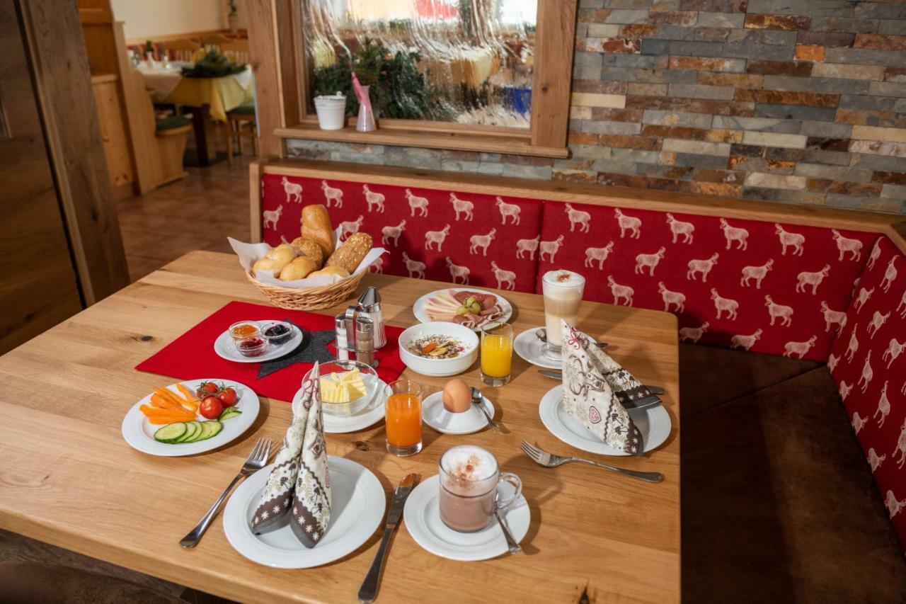Hotel & Appartement Auerhahn Obertauern Eksteriør billede
